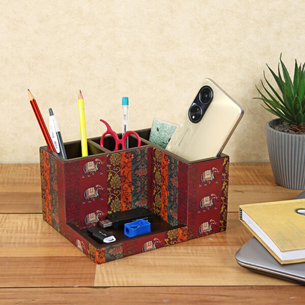 C-4 Pen Stand L Shape